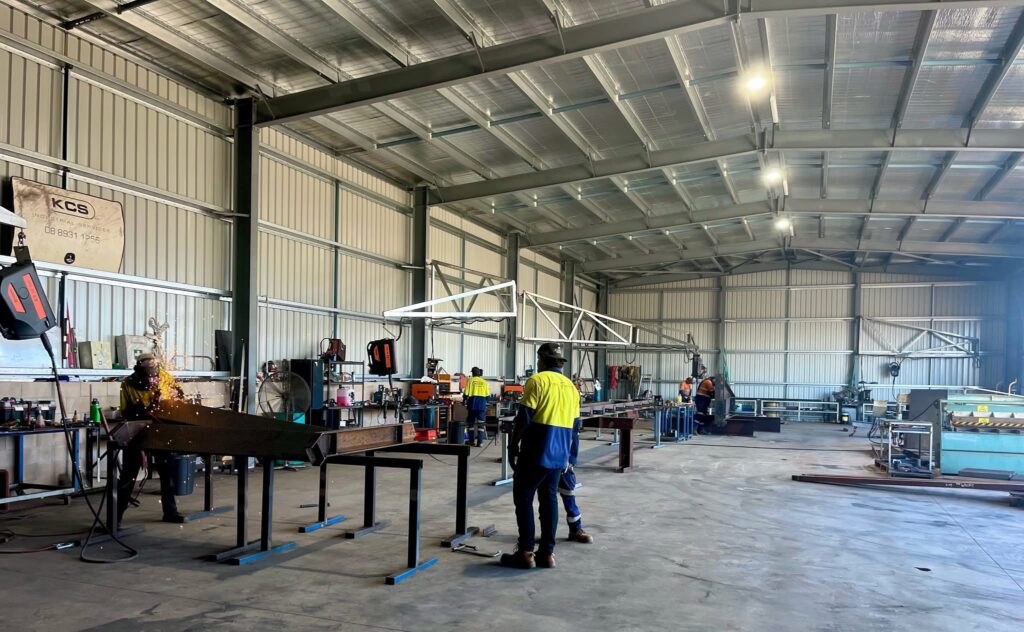 workshop-wide-crew